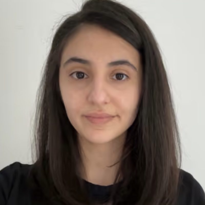 Headshot of Viktorya Hunanyan